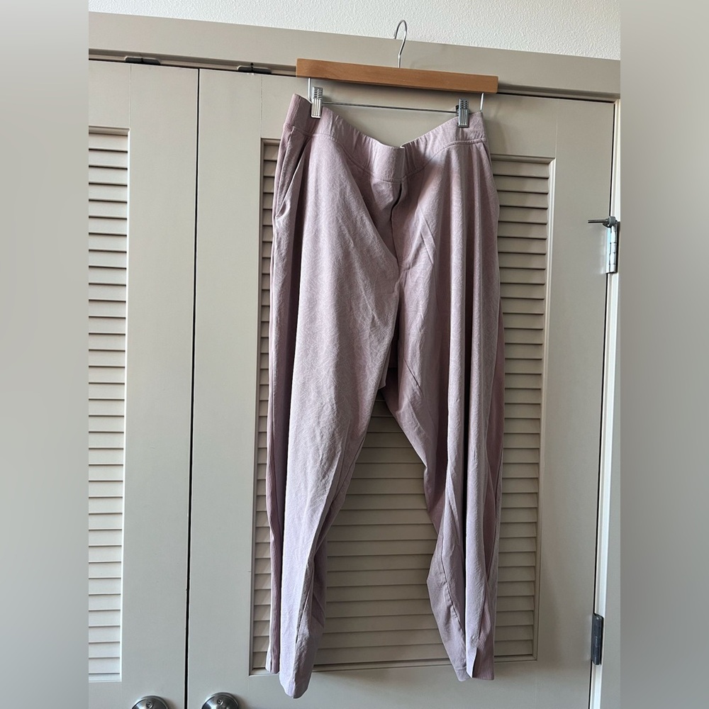 Athleta Women's Joggers in Light Purple